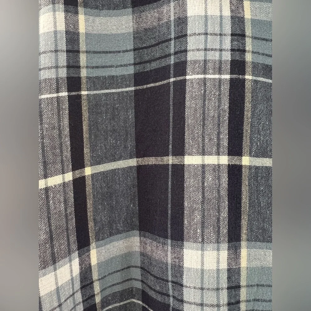 The North Face Men's Blue and Gray Plaid Shirt
